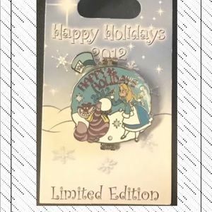 Disney Pin Alice In Wonderland LE 1500 NEW